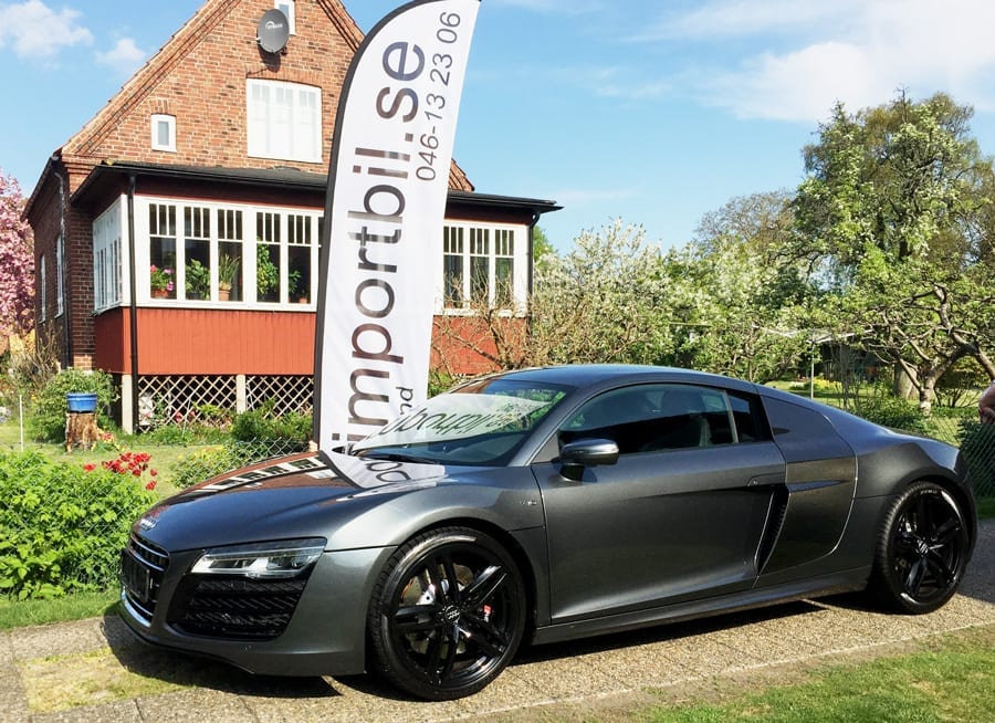 Audi R8 V10 5.2 FSI S Tronic, 525 hk, Nypris 165.000 Euro. Facelift med den nya växellådan S-Tronic Audi R8 V10 5.2 FSI S Tronic, 525 hk, Nypris 165.000 Euro. Facelift med den nya växellådan S-Tronic.