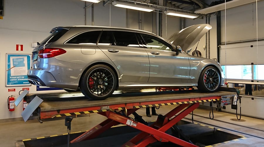 tyskland-import-av-Mercedes AMG C 63s combi 510 hk