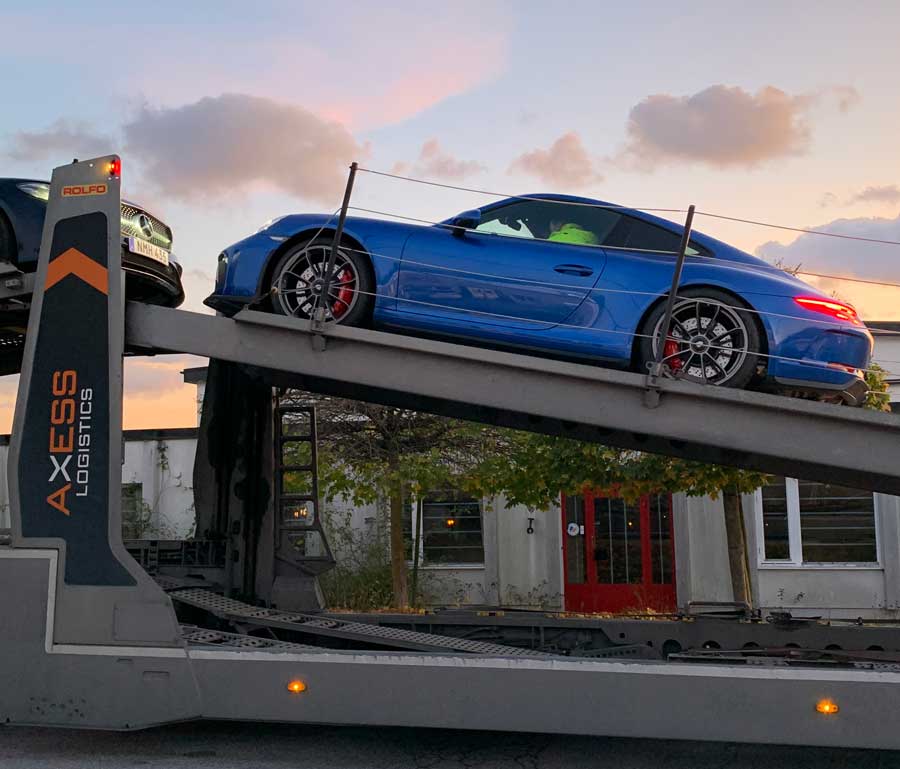 Import av en Porsche 911 GT3 Touring
